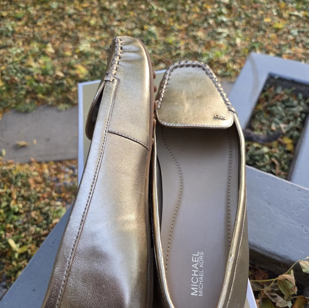 Michael Kors Eve Mocassin Driver Shoe Gold Metallic Flats Sz 11 New In Box - Picture 6 of 11